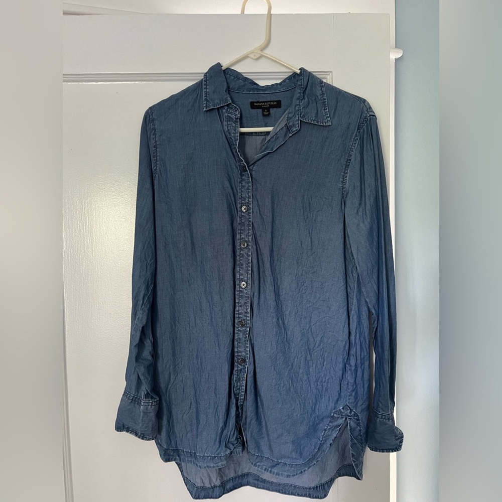 Banana Republic Chambray Button-Down Shirt